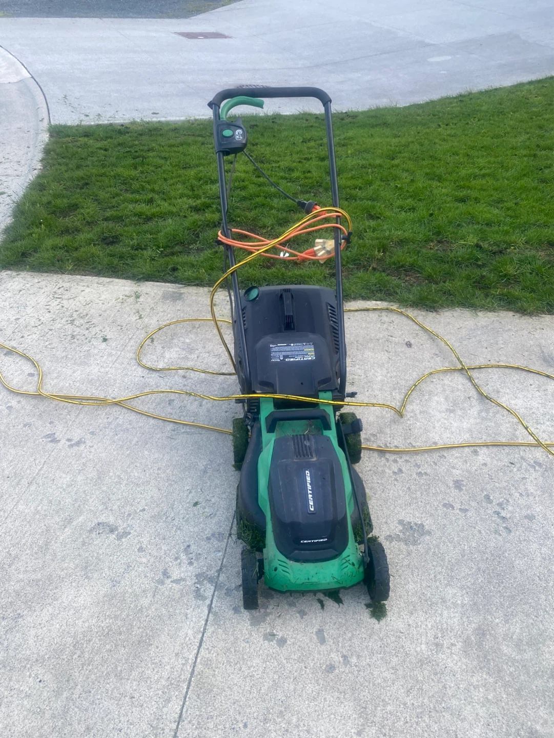 CERTIFIED 14" Electric Lawn Mower - photo 5