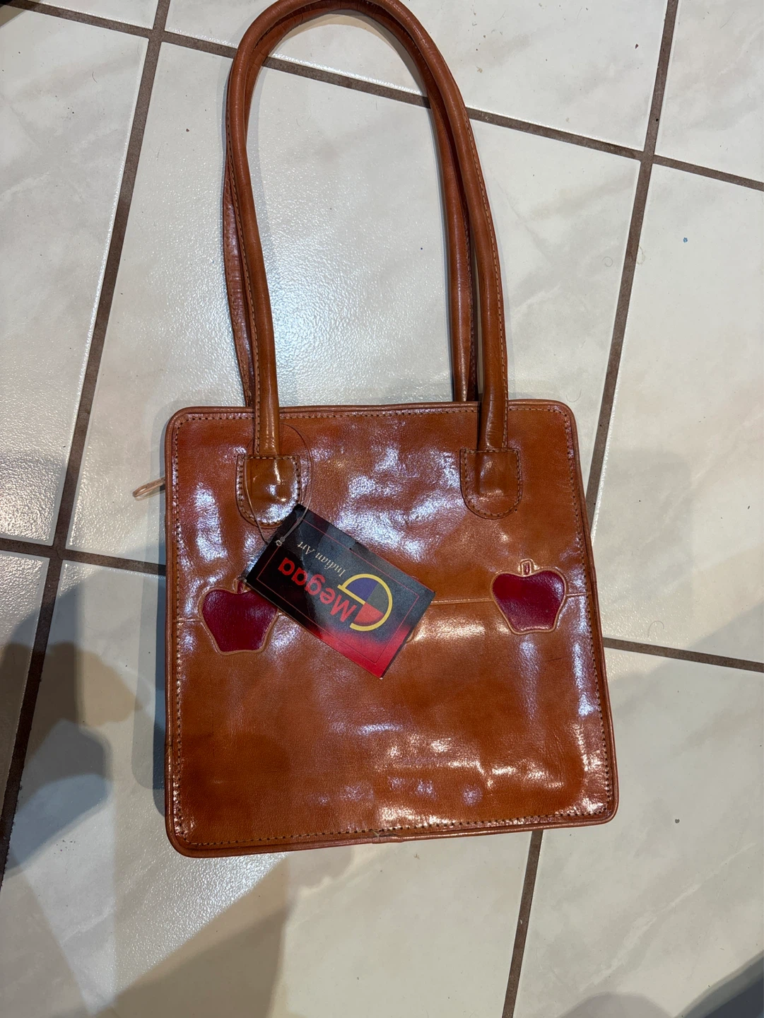 Brown Leather Purse with Apple Detail - photo 4