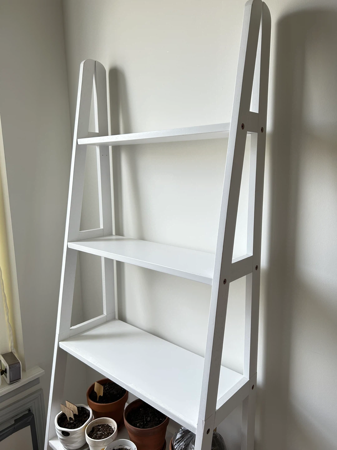 White 5-Tier Ladder Bookshelf - photo 2