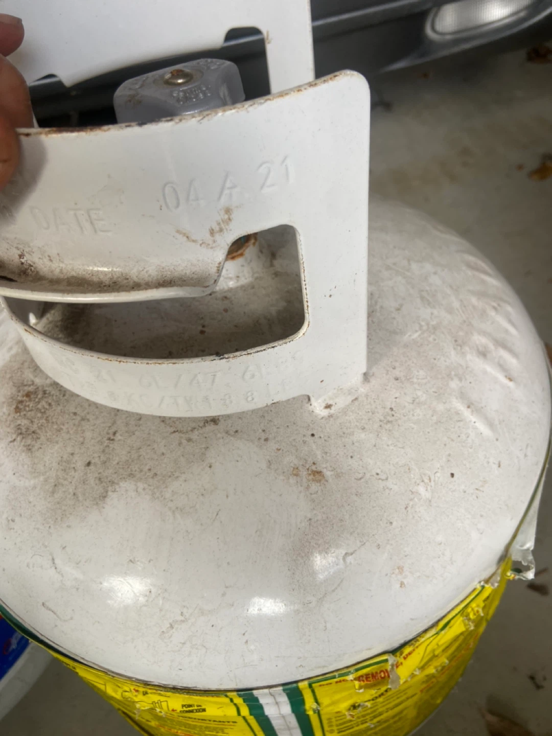 Propane Tanks - Full & Empty - photo 3
