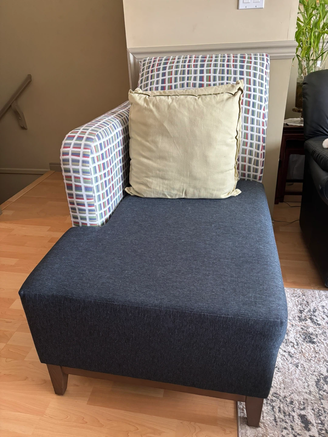 Chaise Lounge Chair with Ottoman and Pillow