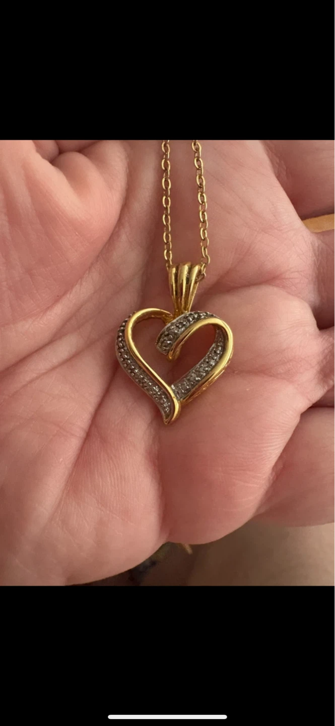 Heart Pendant Necklace 18 K  with Diamonds