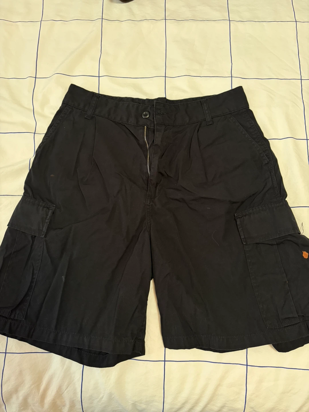 Carhartt Black Cargo Shorts - Size 29