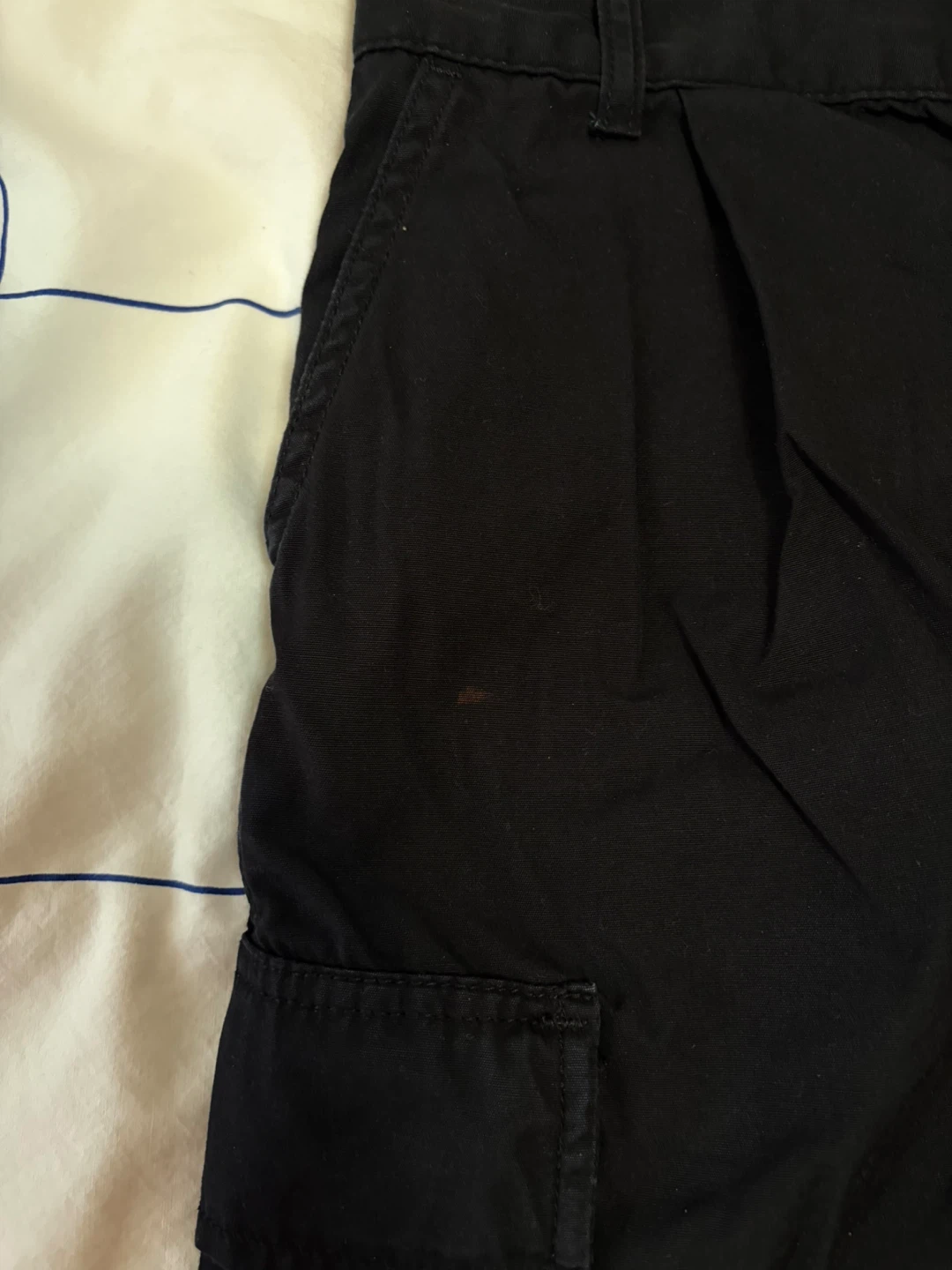 Carhartt Black Cargo Shorts - Size 29 - photo 3