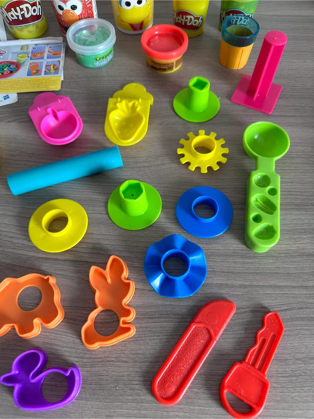 30+ pieces of Play-Doh Set - photo 2