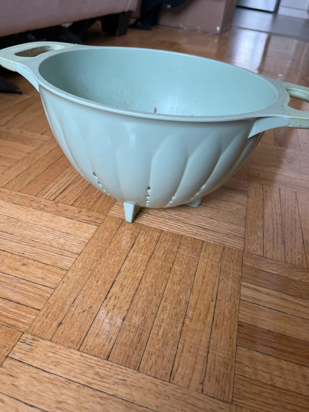 Plastic Colander - Light Green