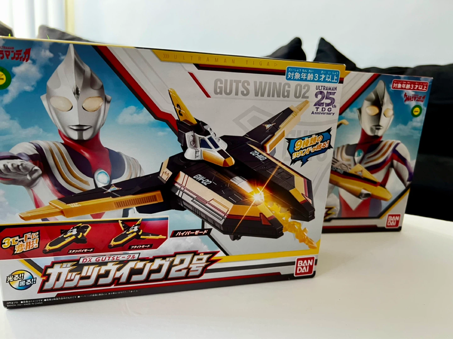 Ultraman Tiga GUTS Wing 01 & 02 DX Set - photo 2