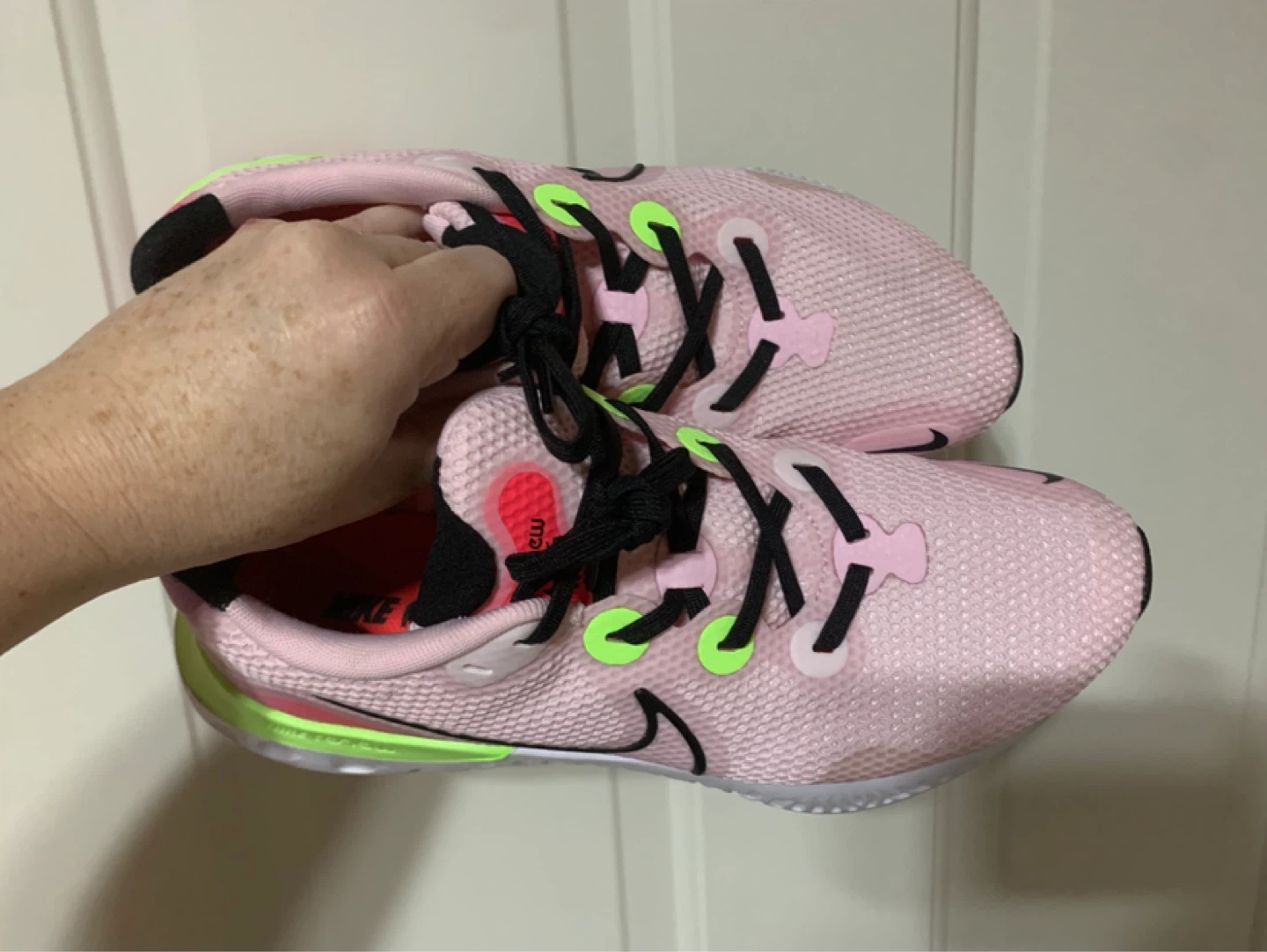 Nike Women's Pink Running Shoes size 11 - photo 2