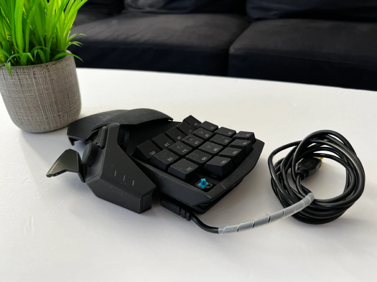 Razer Orbweaver Mechanical PC Gaming Keypad RZ07-00740100