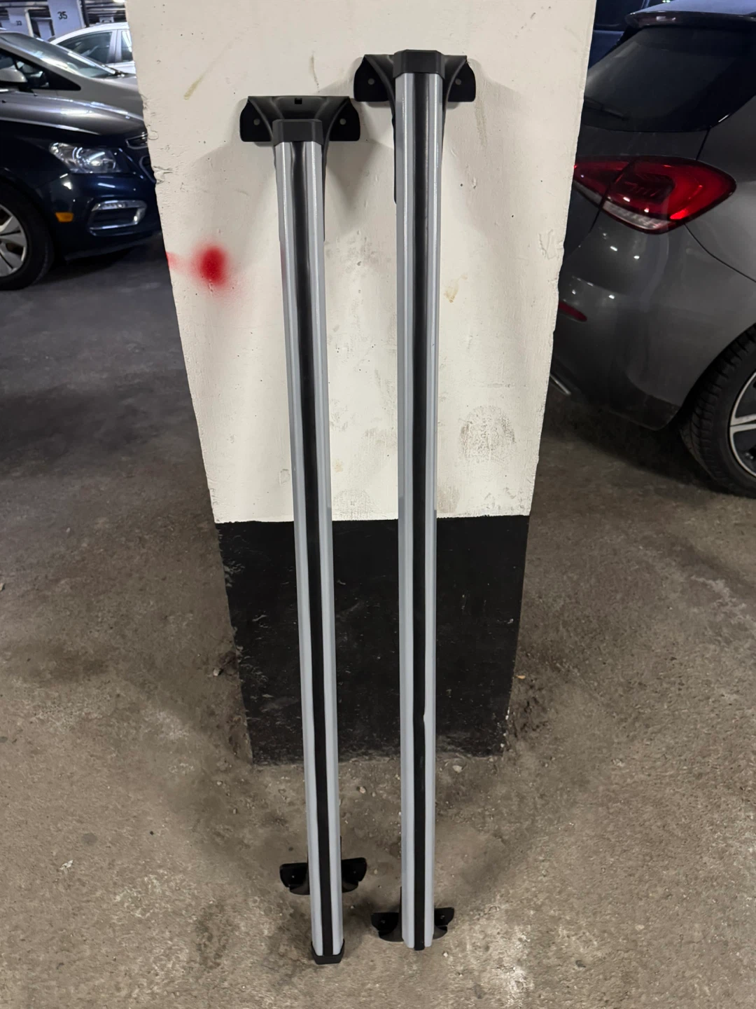 Silver Roof Rack Crossbars