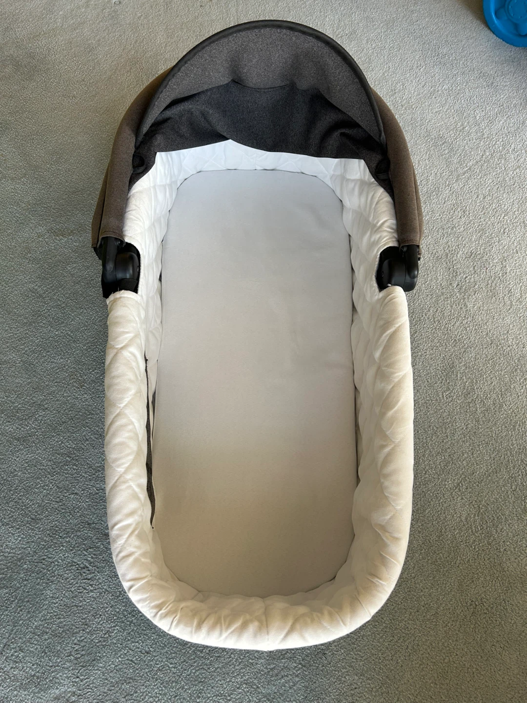 Baby jogger Deluxe Pram bassinet - photo 5