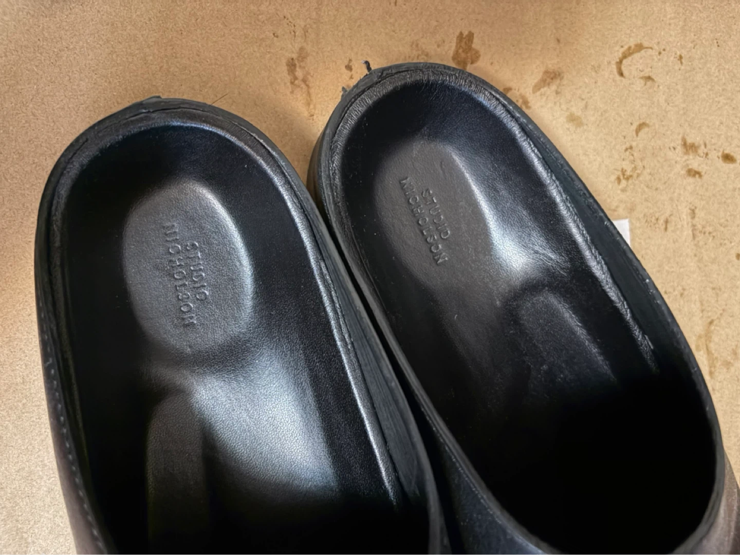 Studio Nicholson Black Leather Mules Size 8 - photo 4