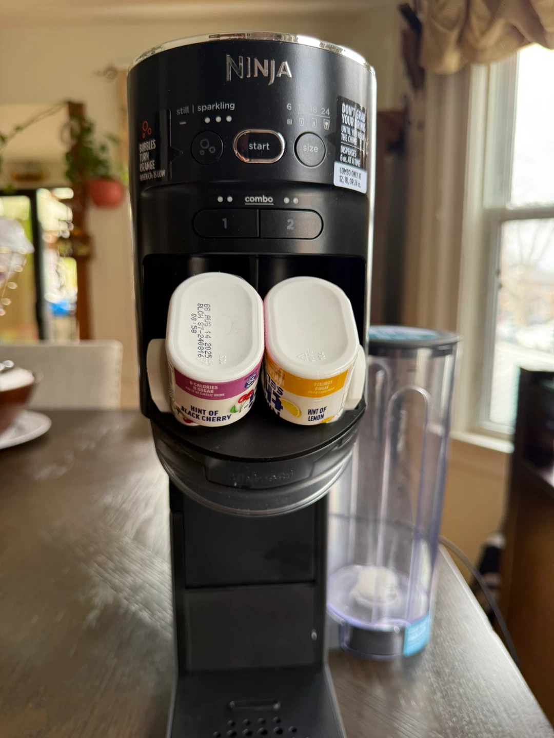 Ninja Thirsti Drink System – Soda & Flavored Water Maker - photo 3