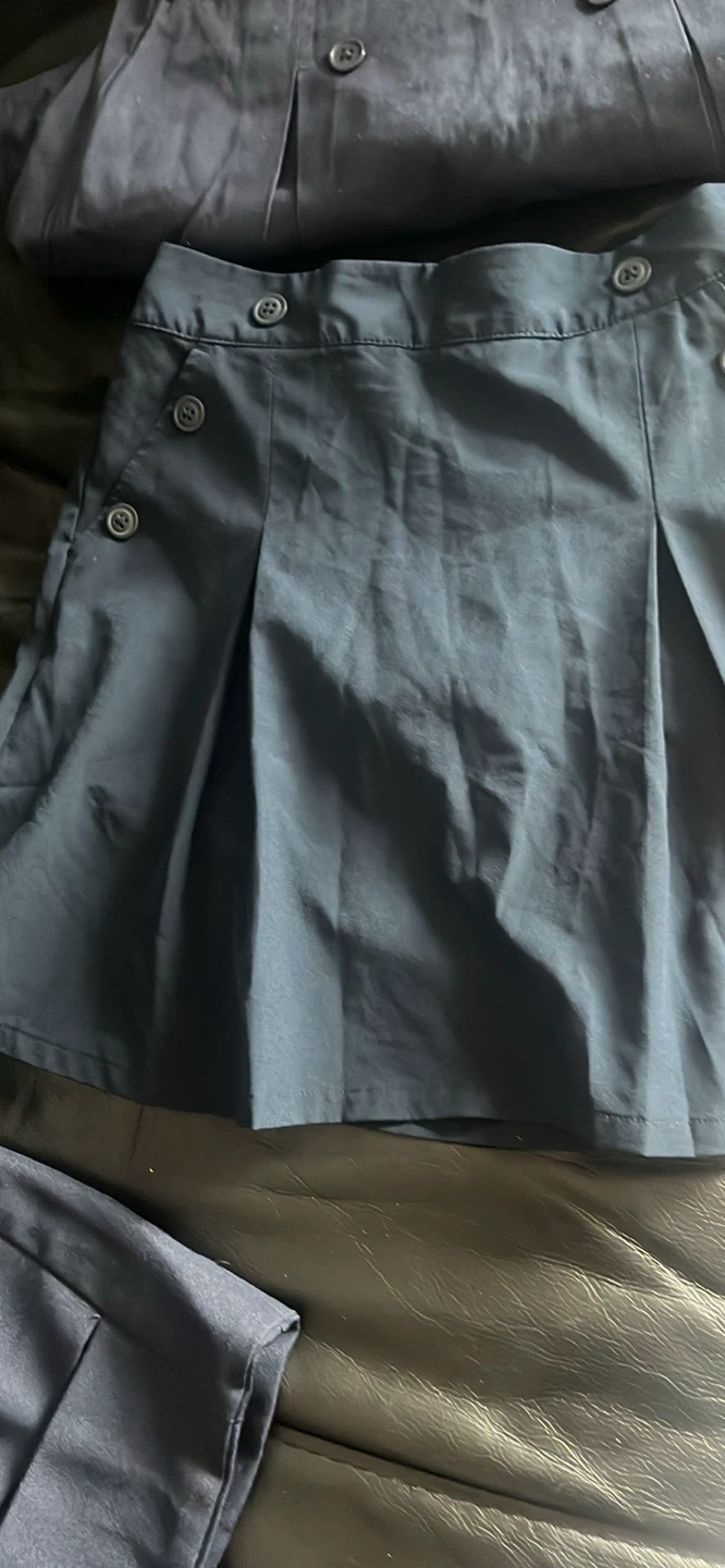 Navy blue size 8 school uniforms-$4 each piece - photo 2