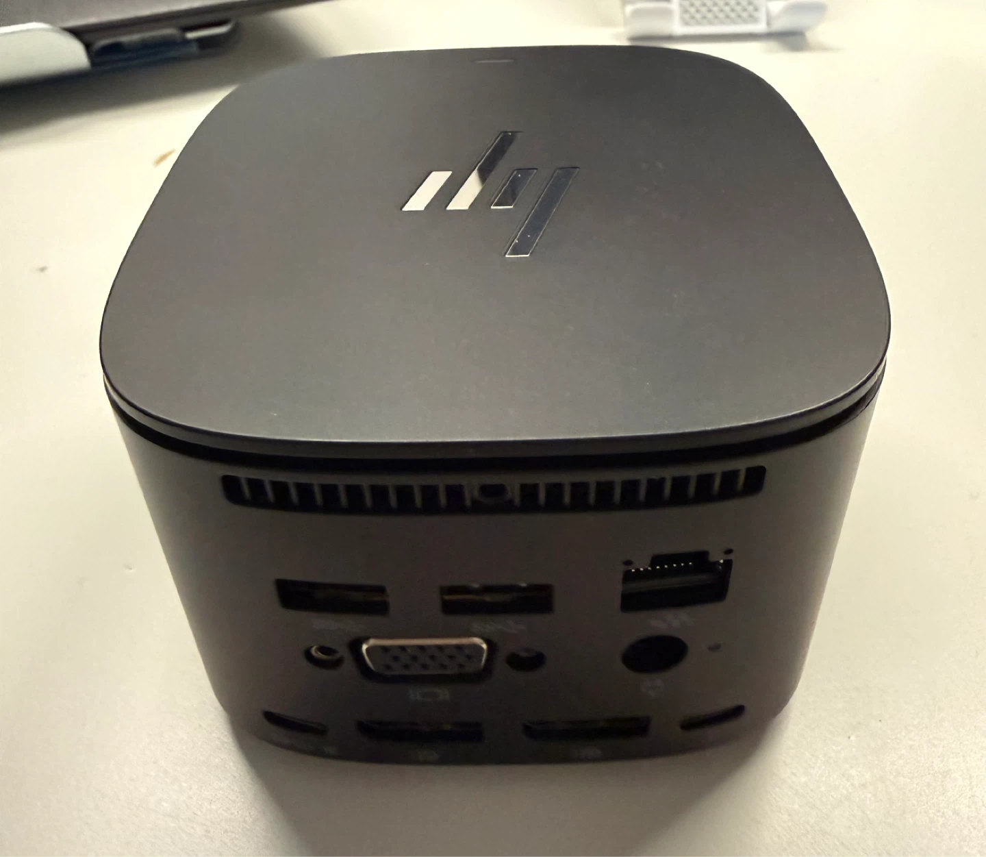 HP 120W G2 docking station - photo 2