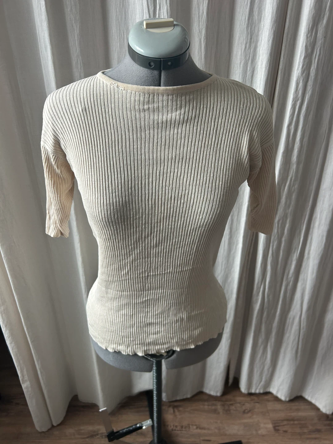 VINTAGE Ribbed Cream Sweater Top