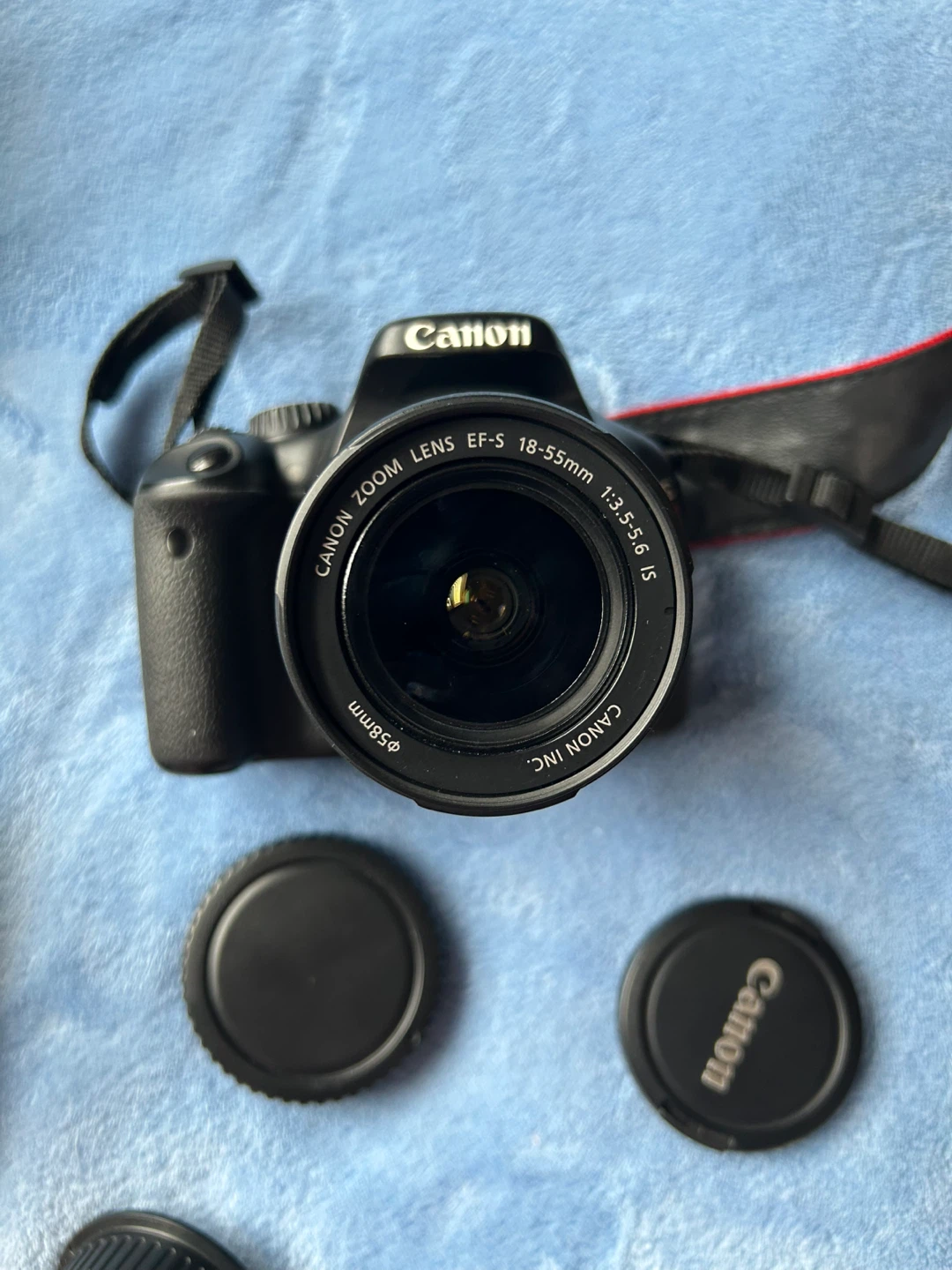 Canon EOS Rebel T2i DSLR Camera with 18-55mm Lens and Bag - photo 3