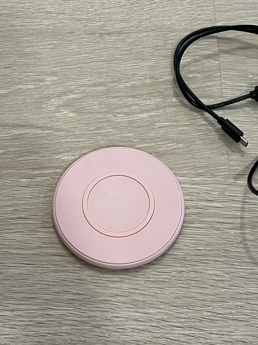 Onn. Charging Pad - Pink