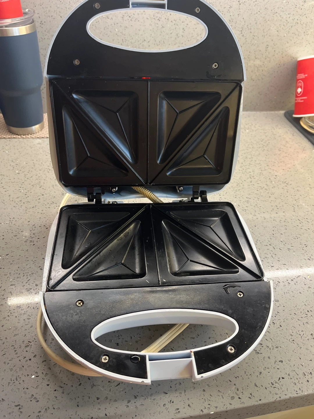 Hamilton Beach Sandwich Maker - photo 2