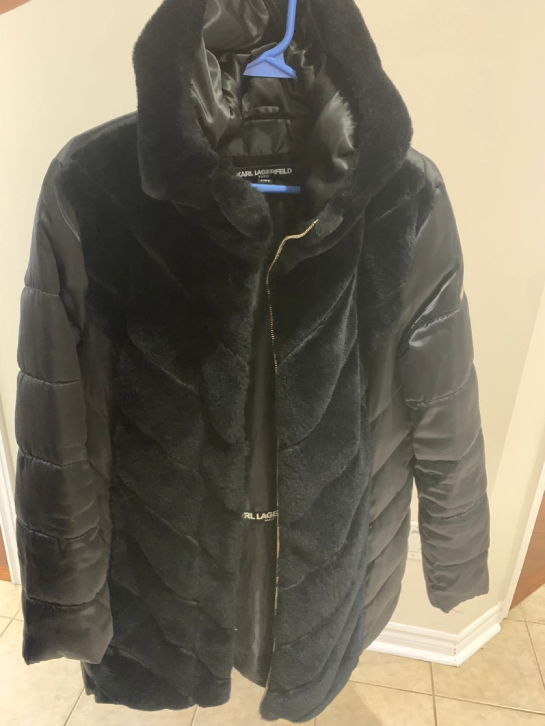Karl Lagerfeld Black Puffer Coat with Faux Fur Trim - Size L