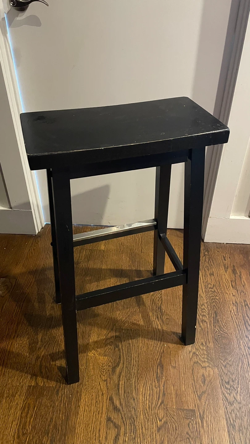 Black Saddle Seat Bar Stool