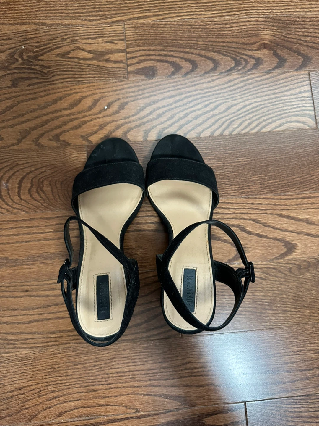 Black strappy heels - photo 3
