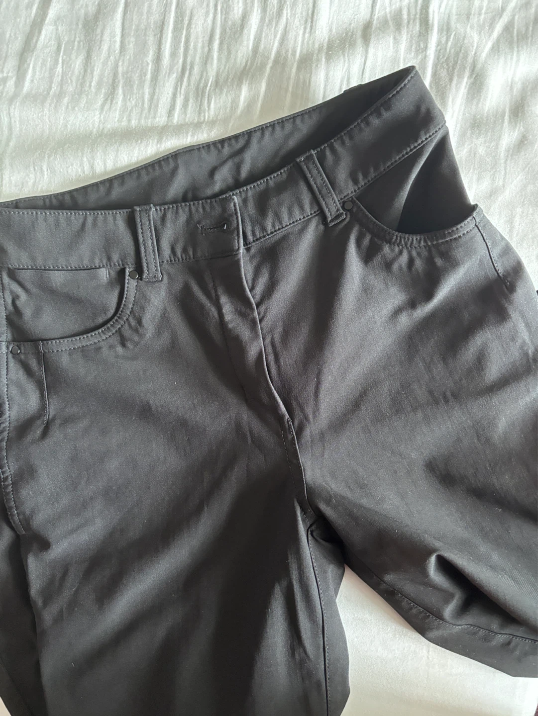 Lululemon Black Pants Size 4 - photo 2