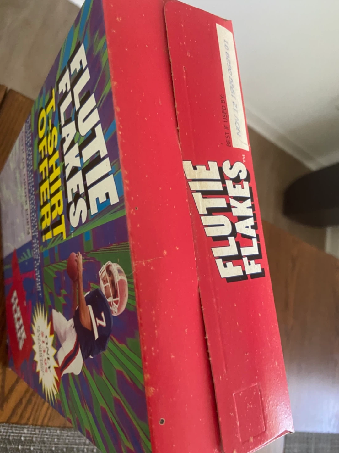 Flutie Flakes Limited Edition Collector's Box - photo 3