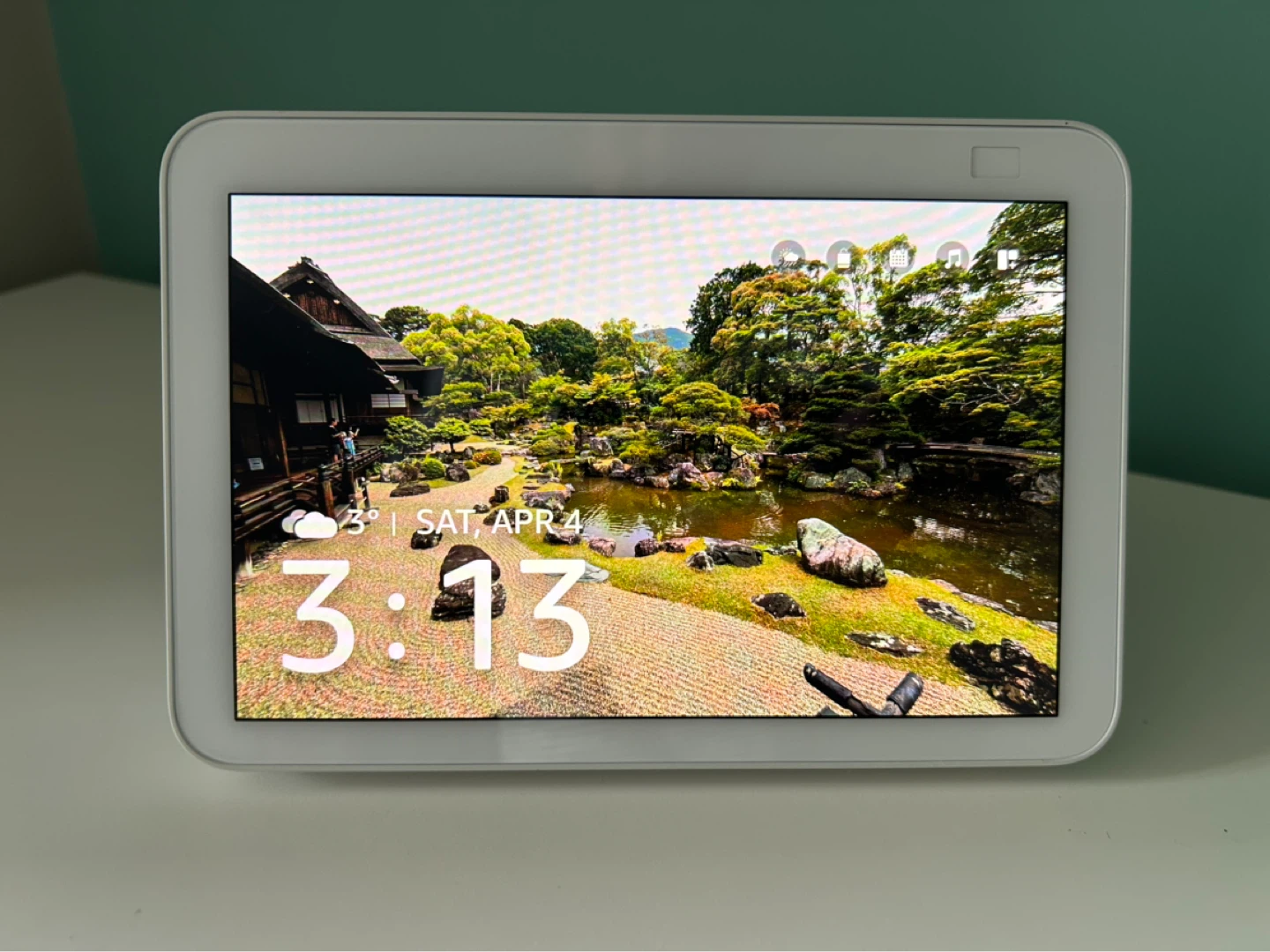 Amazon Echo Show 8
