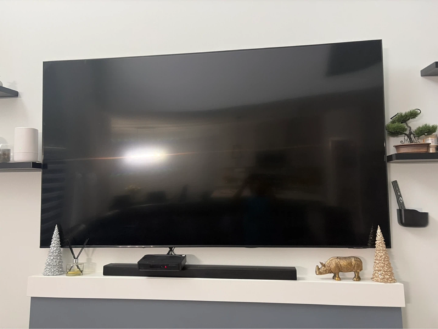 Samsung 85" 4K UHD HDR QLED Tizen Smart TV (QN85Q75AAFXZC)
