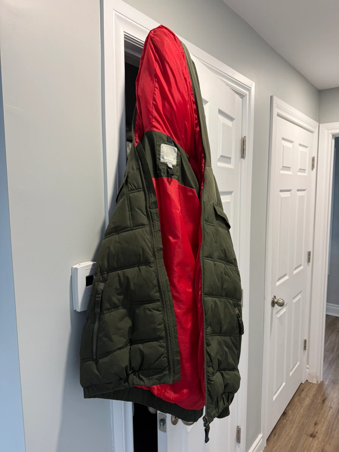 Bench. Puffer Jacket - Olive Green - Size L