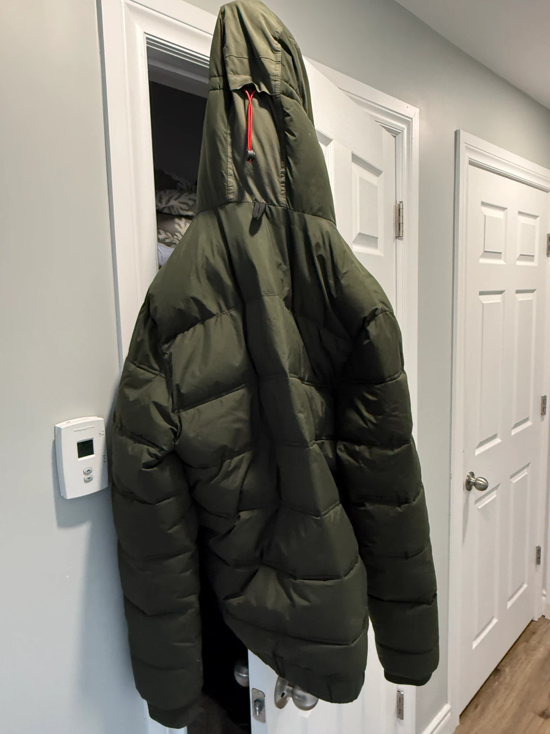 Bench. Puffer Jacket - Olive Green - Size L - photo 4