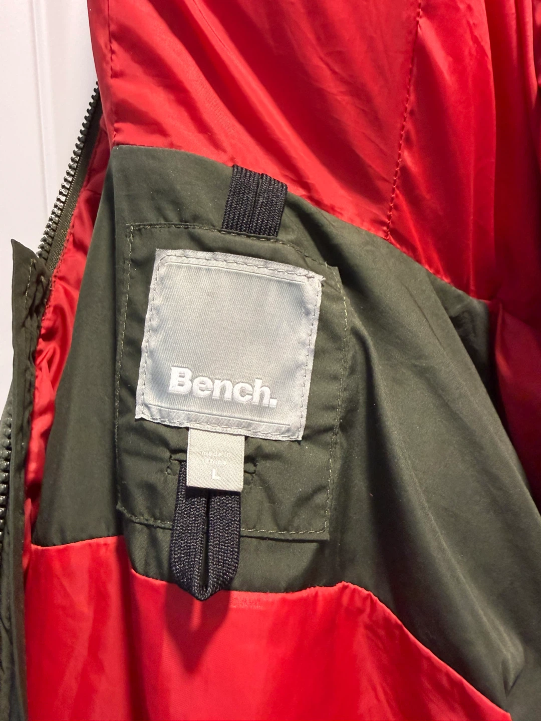 Bench. Puffer Jacket - Olive Green - Size L - photo 2