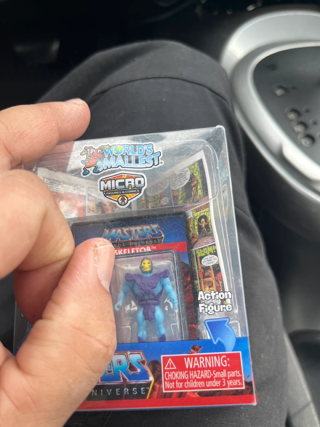 Smallest Skeletor Action Figure & Comic - photo 2