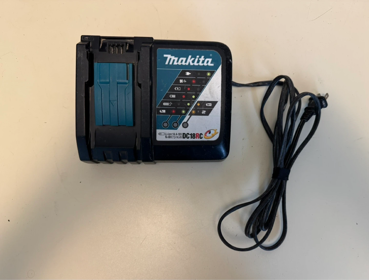 Makita DC18RC Fast Charger