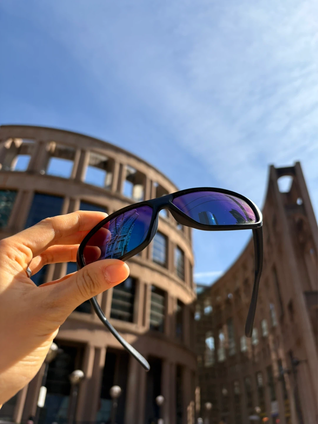 Black Sunglasses - photo 2