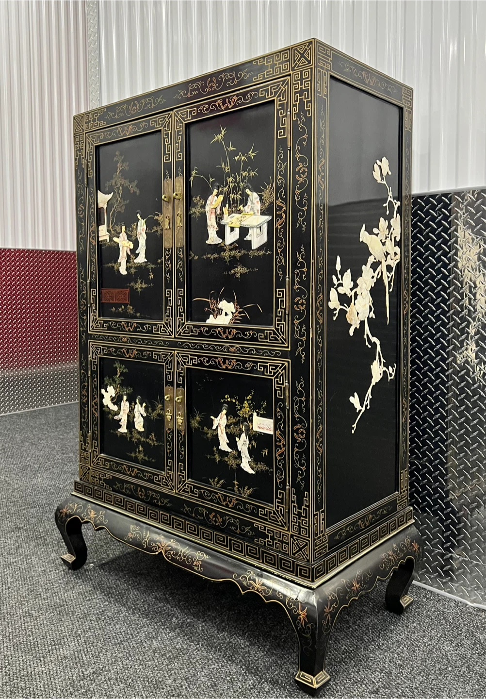 Vintage Black Lacquer Cabinet w Mother of Pearl Inlay - photo 2