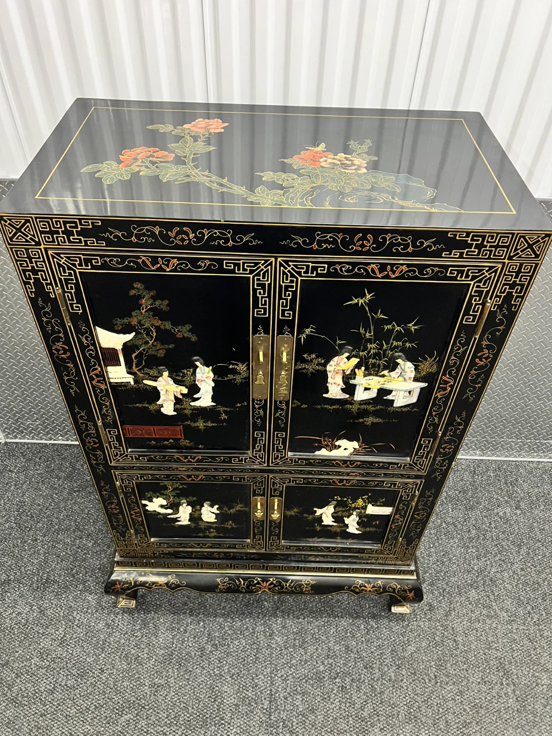 Vintage Black Lacquer Cabinet w Mother of Pearl Inlay - photo 3