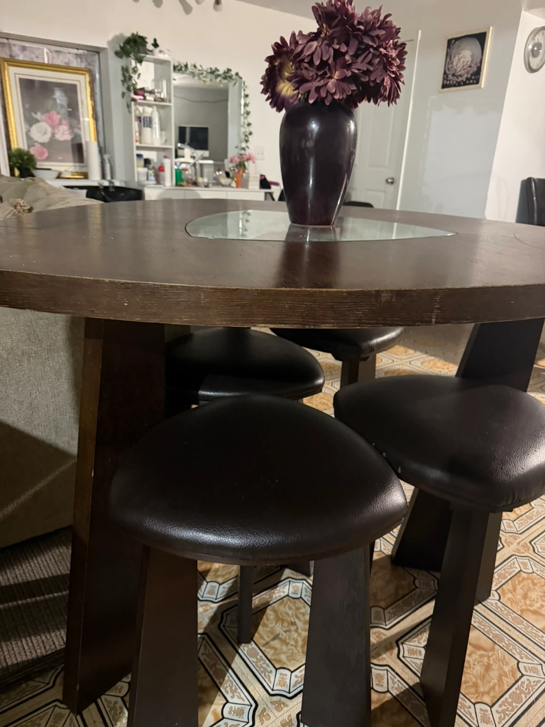 Round Wooden Dining Table with 3 Stools - photo 3