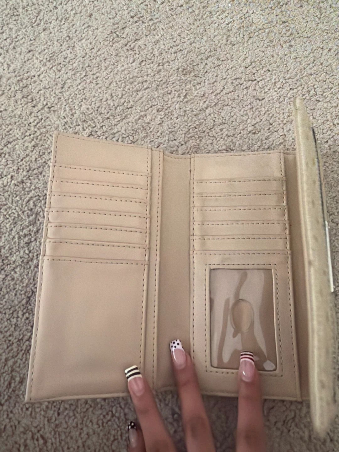 Guess Wallet - photo 2