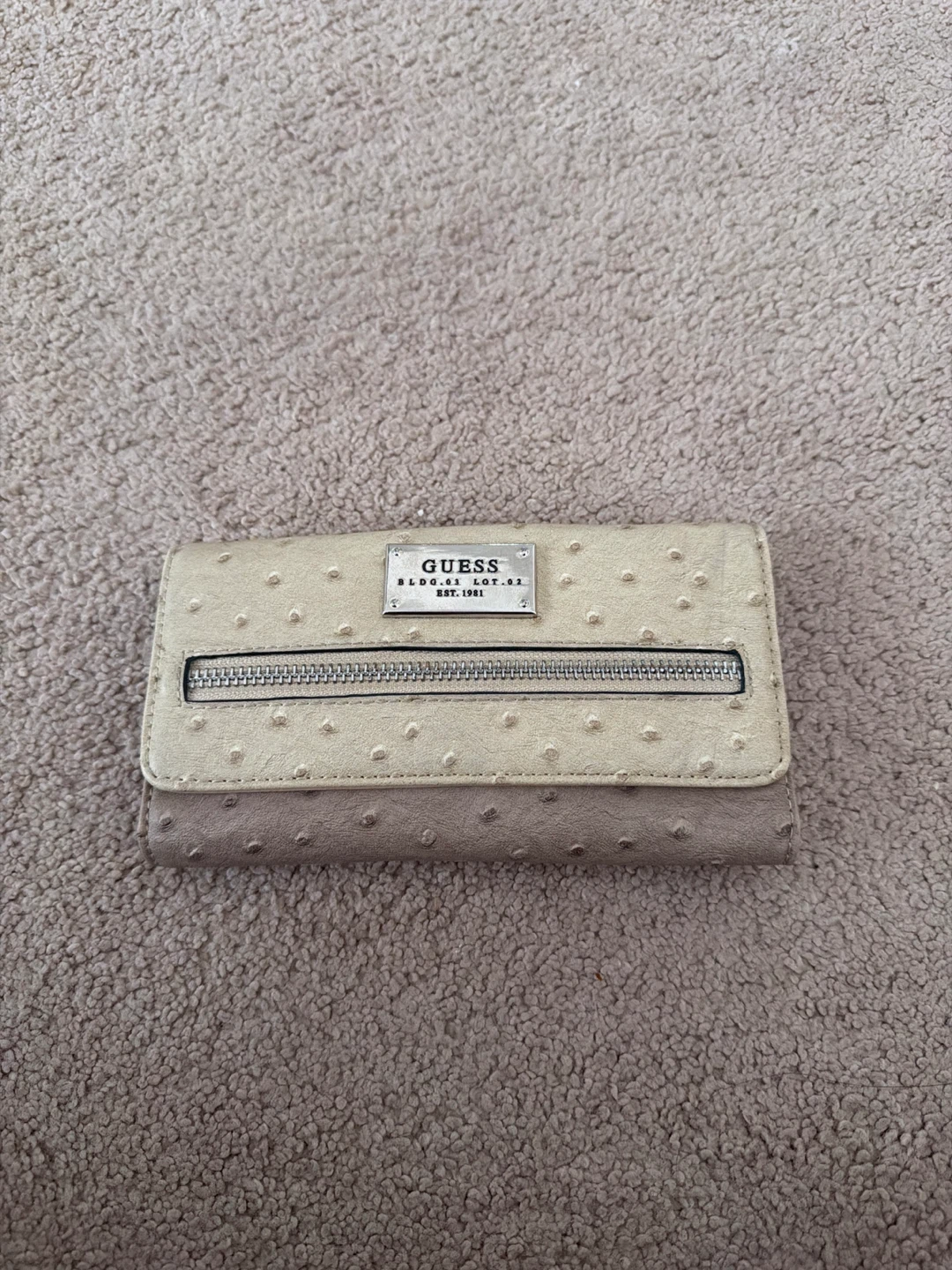 Guess Wallet