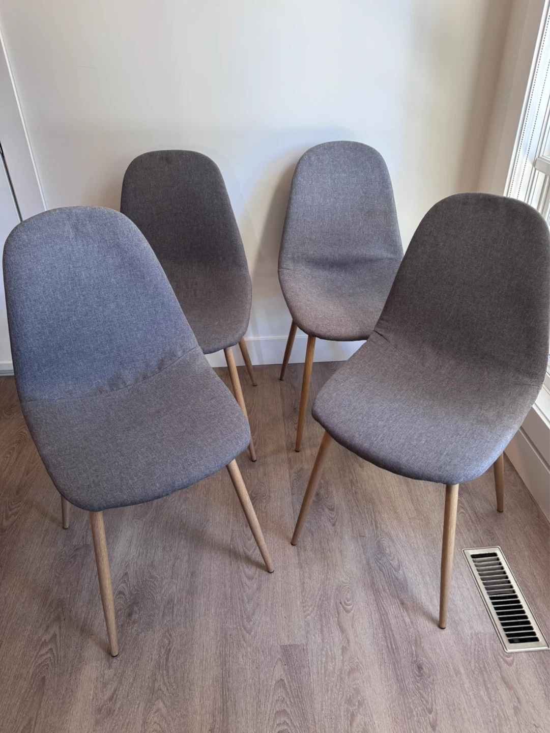 4 dinning chairs