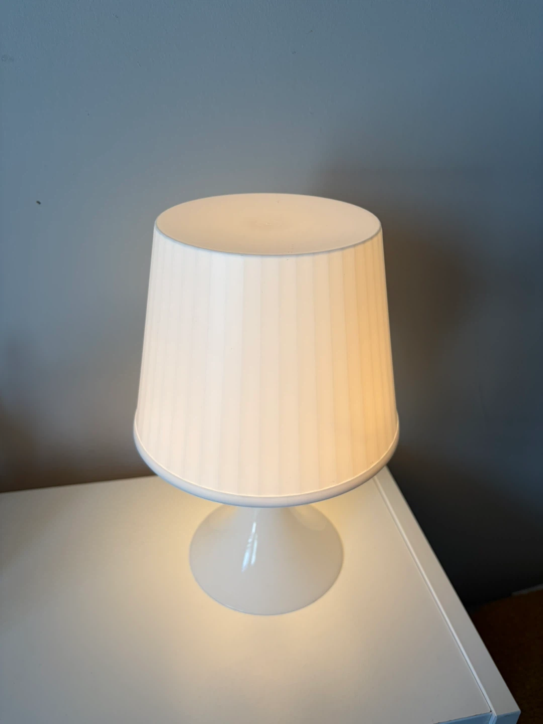 White Table Lamp