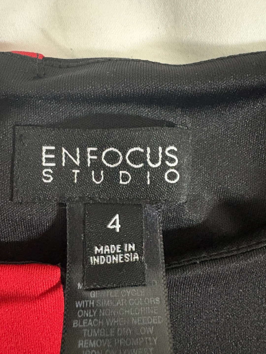 Enfocus Studio Black & Red Colorblock Sheath Dress Size 4 - photo 4