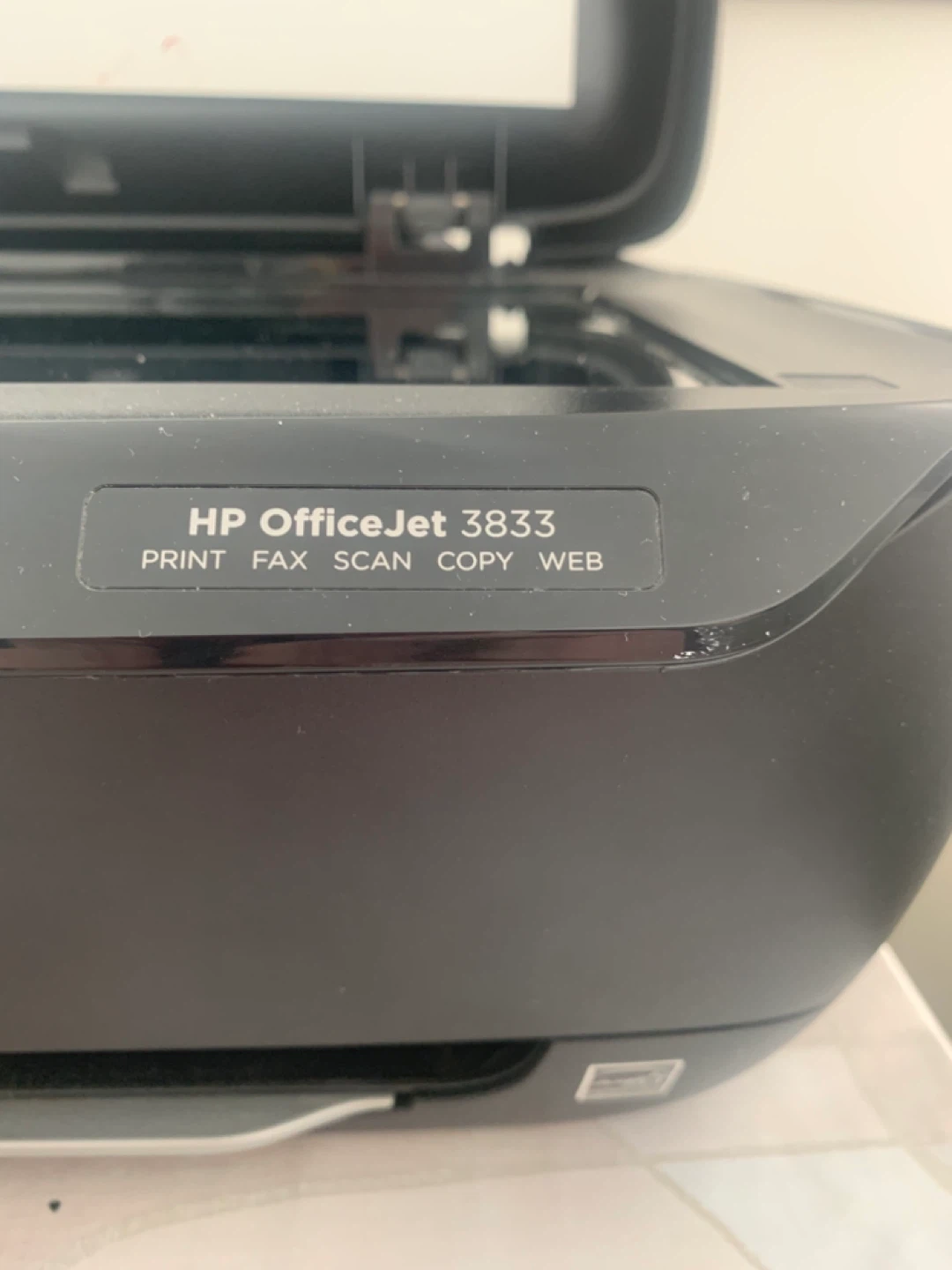 HP OfficeJet 3833 All-in-One Printer - photo 2