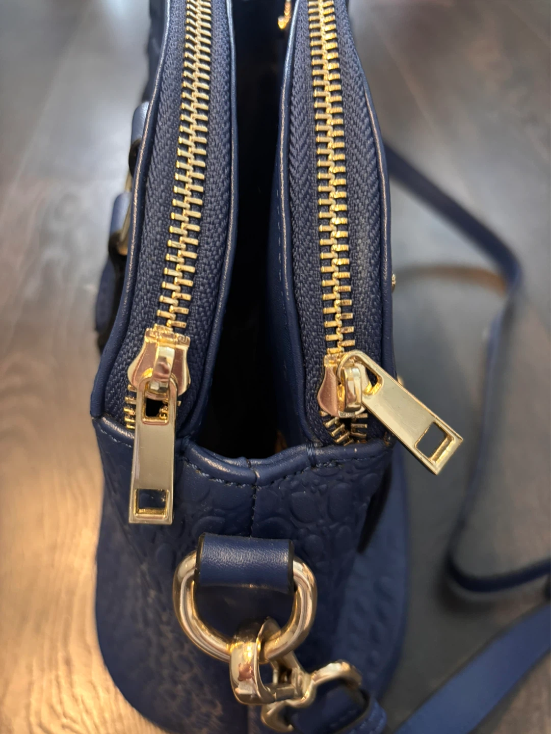 Korean navy blue shoulder bag - like new! - photo 4