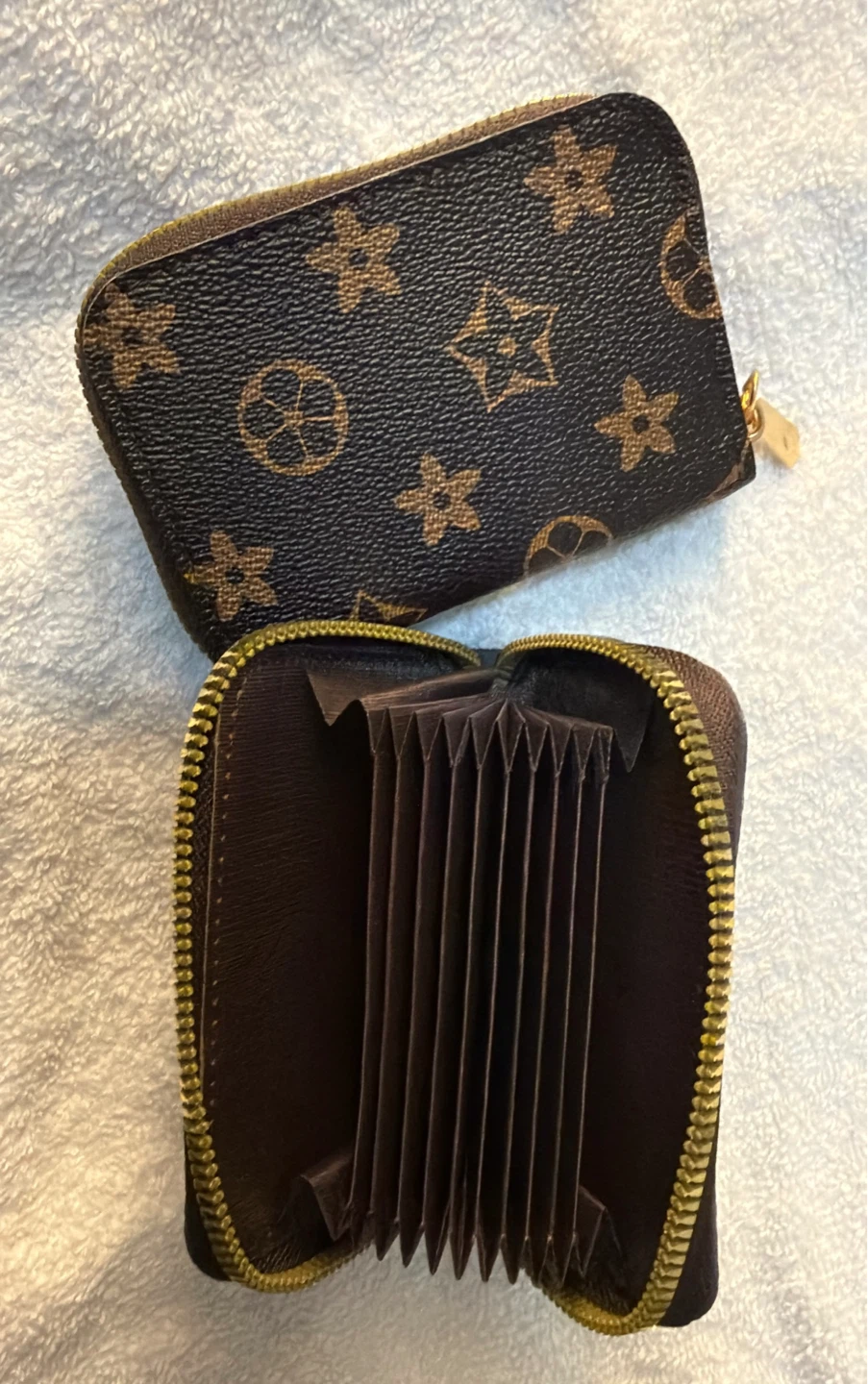 Two small zippered card holders - photo 4