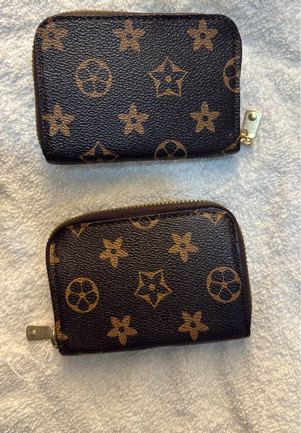 Two small zippered card holders - photo 2
