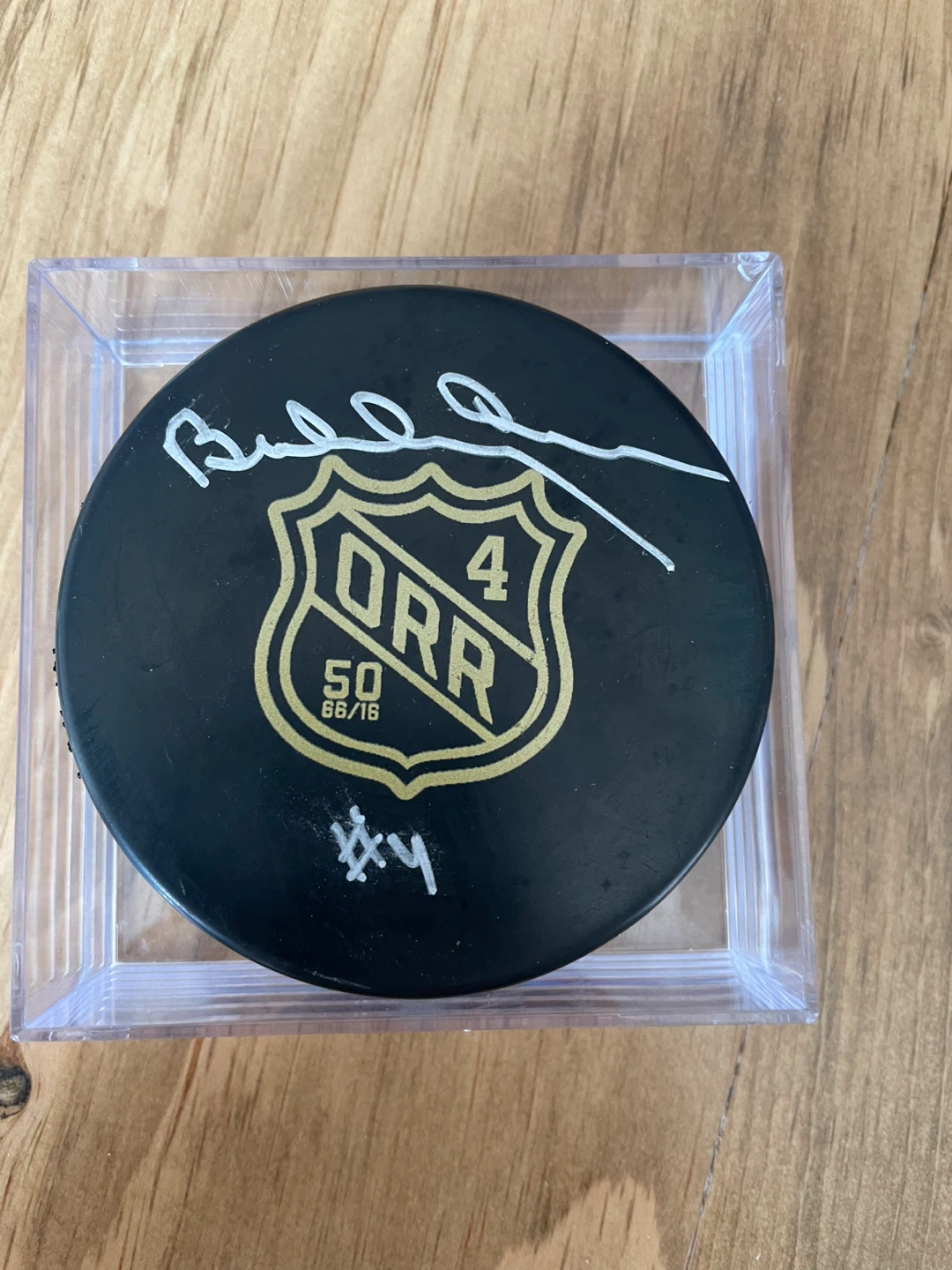 Bobby Orr Autographed Hockey Puck