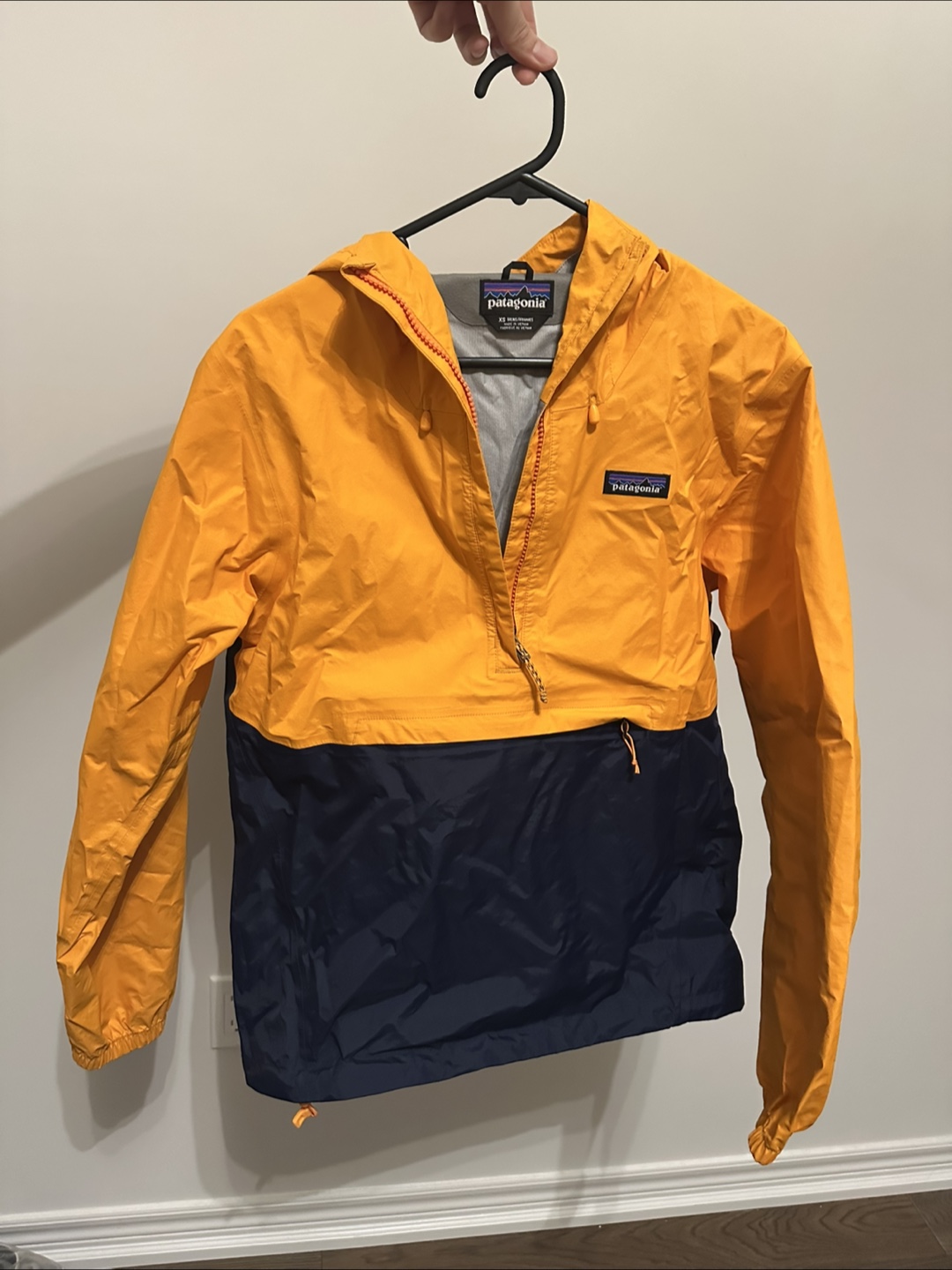 Patagonia Anorak Jacket - XS Men's - Yellow/Navy